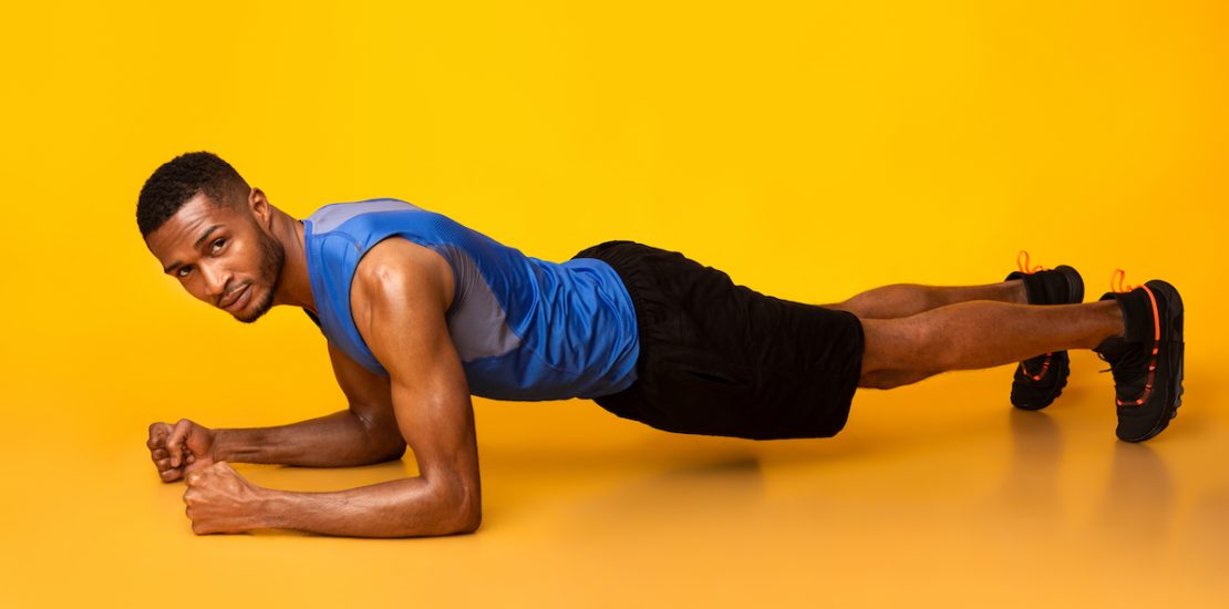 10 Cara Melatih Otot Inti Tanpa Perlu Alat Fitness